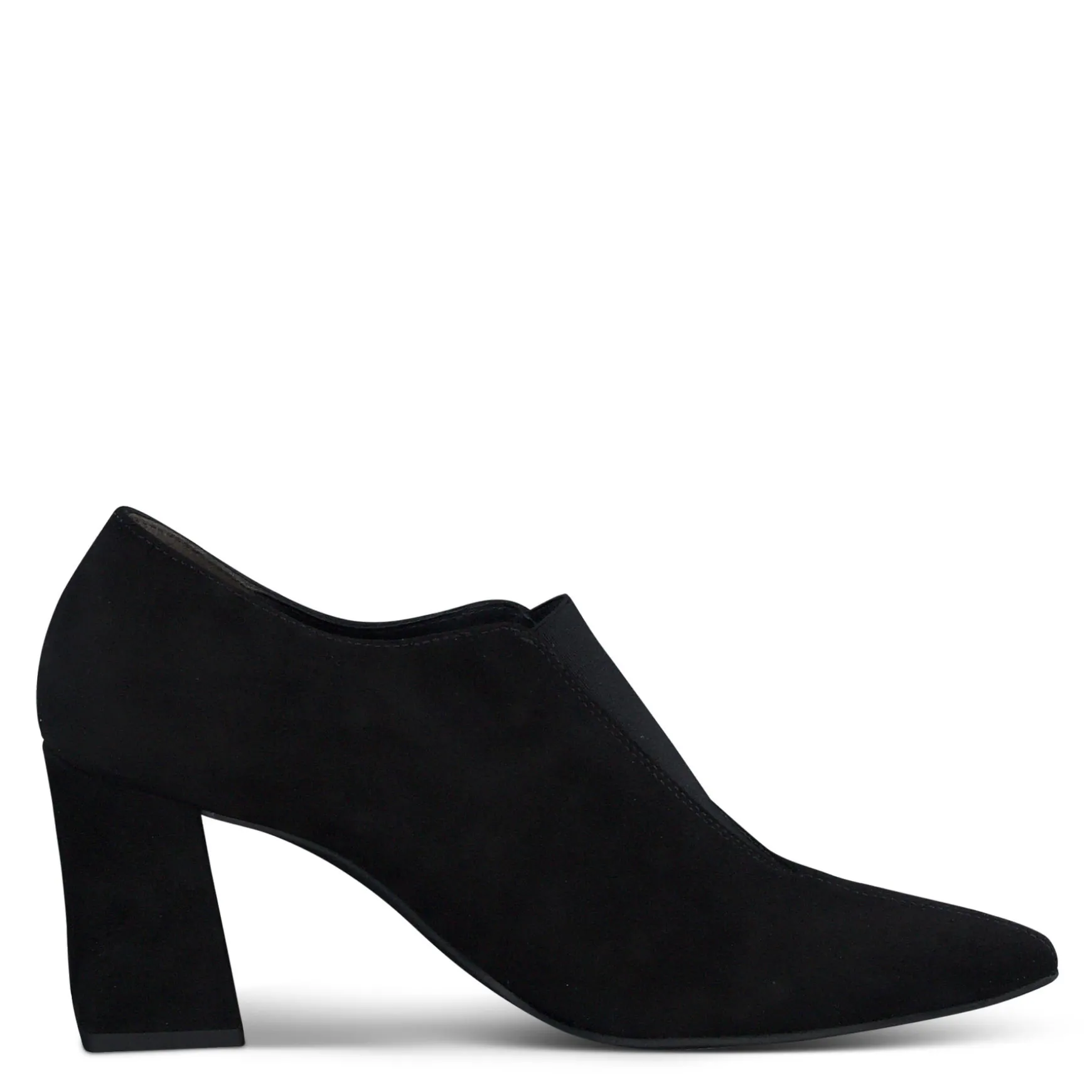 Stacia Heel